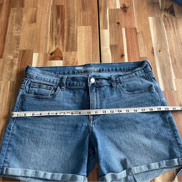 Cuffed Jean Shorts Size 12 Medium Wash - Picture 4 of 7